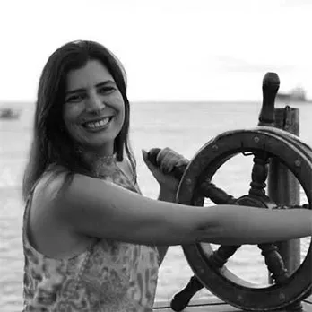 Imagem de Drª. Flávia L. Frédou